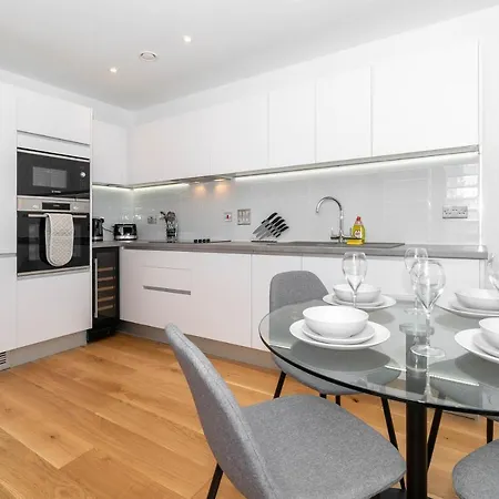 Apartment Deluxe 1 Bedroom Stylish - City Centre Birmingham